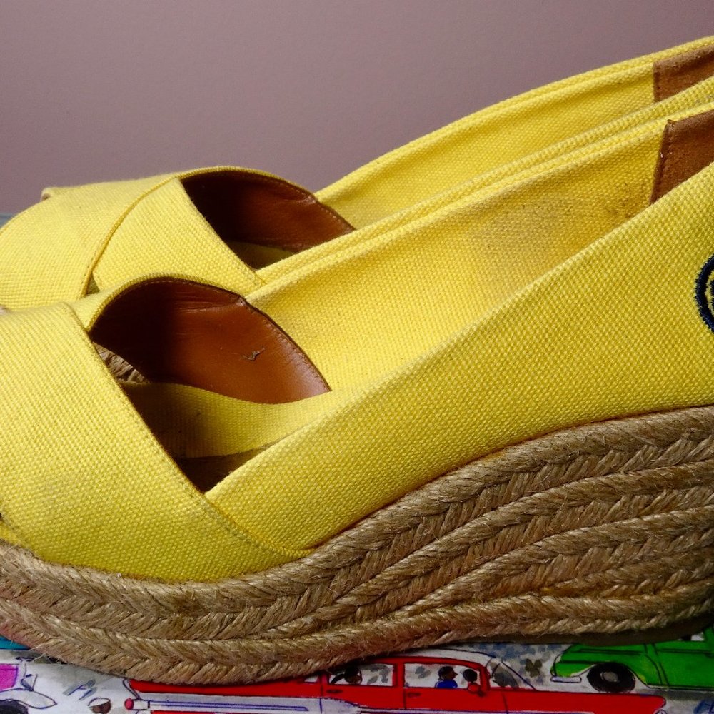 Tory Burch Filipa Yellow Canvas Espadrille Wedge Size 6
